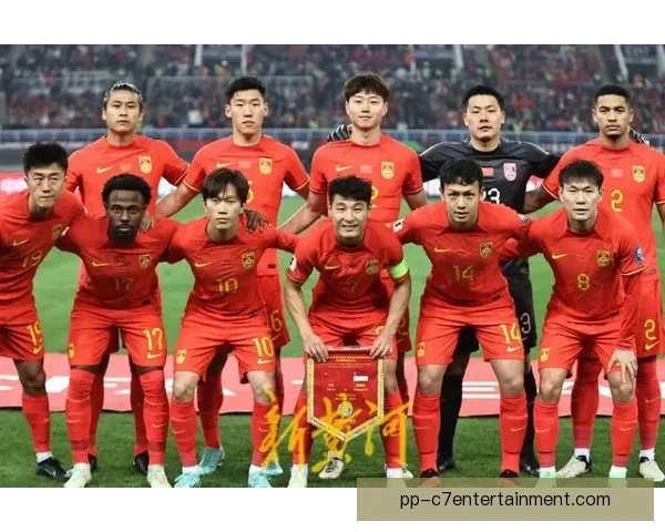 费南多国足首秀对阵新加坡一战看归化飞翼速度爆发与锋线化学反应 费南多国足首秀对阵新加坡一战看归化飞翼速度爆发与锋线化学反应